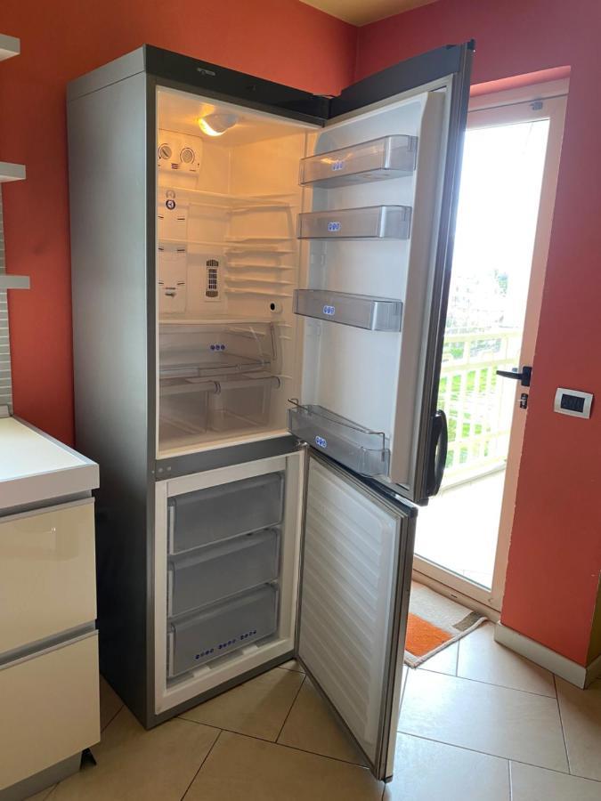 Sunshine Place Apartamento Elbasan